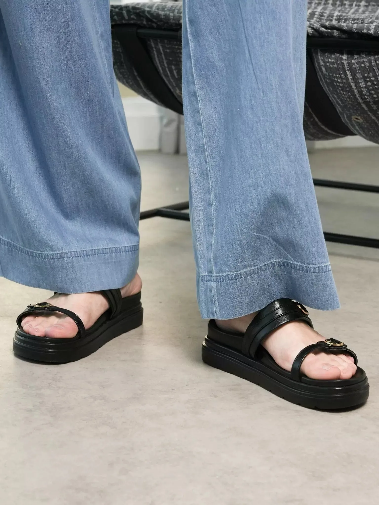 Meet Me There Comfort Sandals - Black