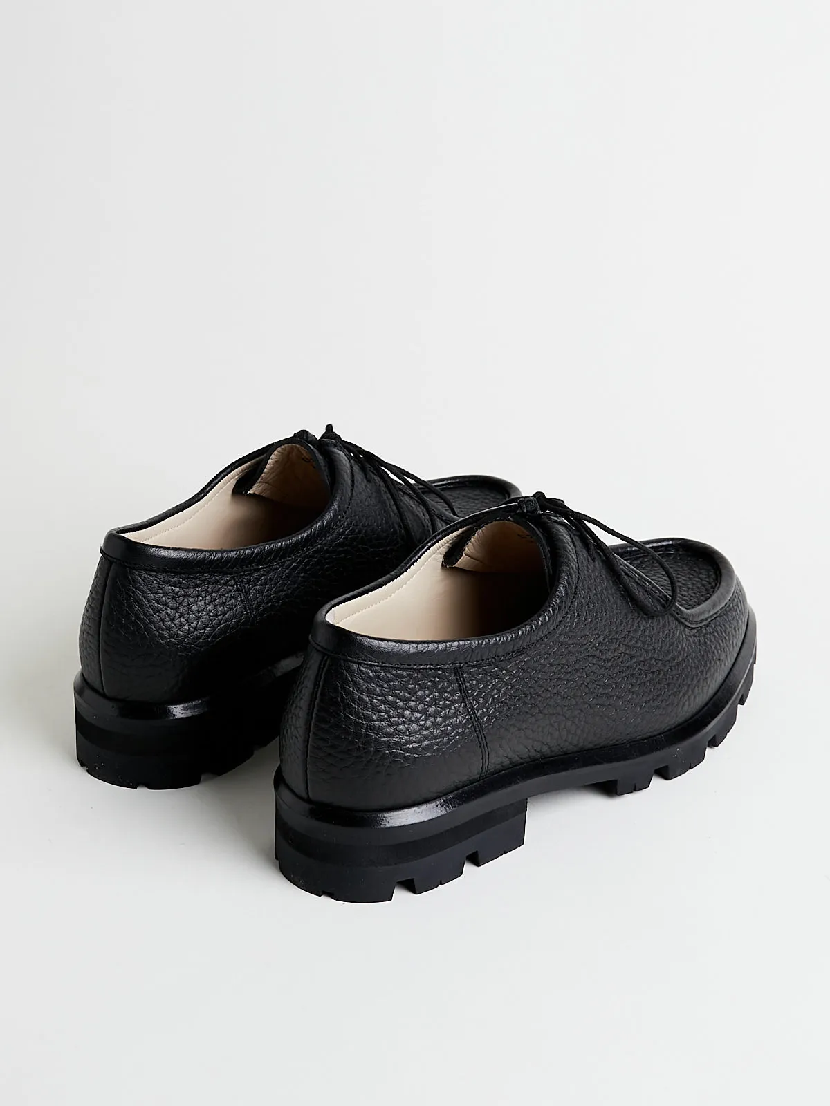Textured Leather New Lace-Up Shoe in Black