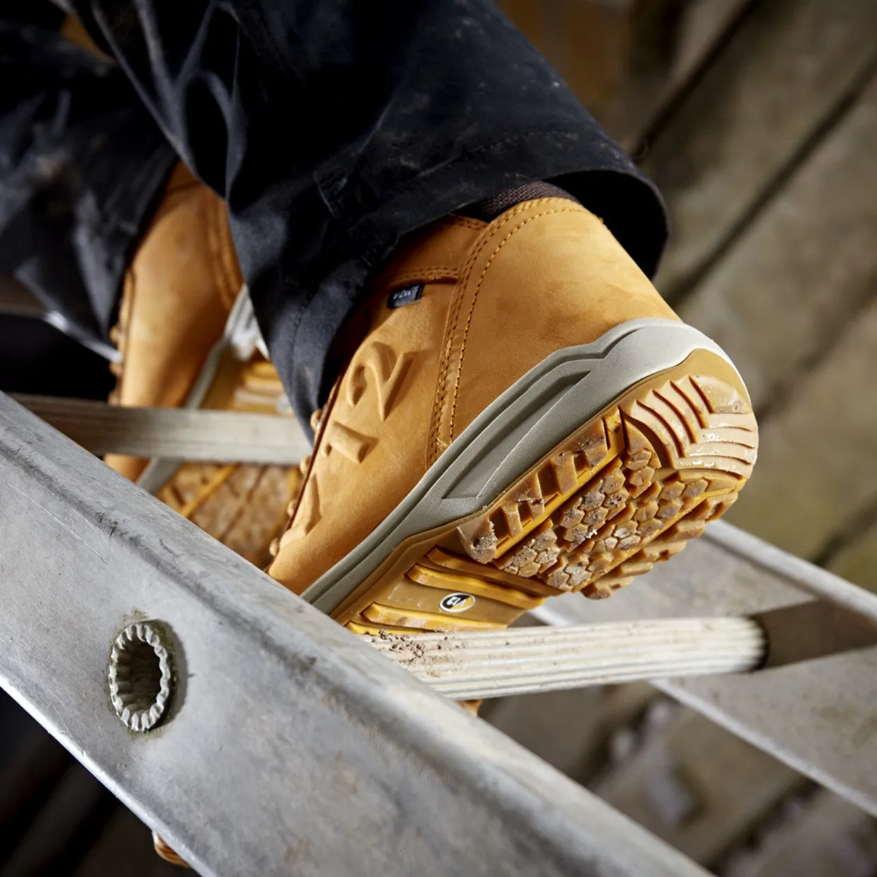 V12 Lynx IGS Waterproof and Breathable Safety Boot - Tan